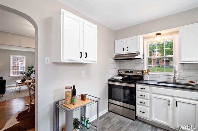 1826 Oconnell Avenue, St Louis, MO 63114