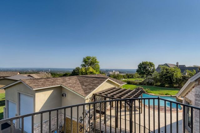 3900 Peak Lookout DR, Austin, TX 78738