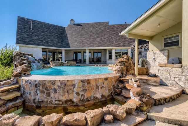3900 Peak Lookout DR, Austin, TX 78738