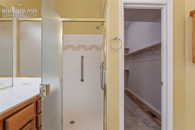 1992 London Carriage Grove, Colorado Springs, CO 80920