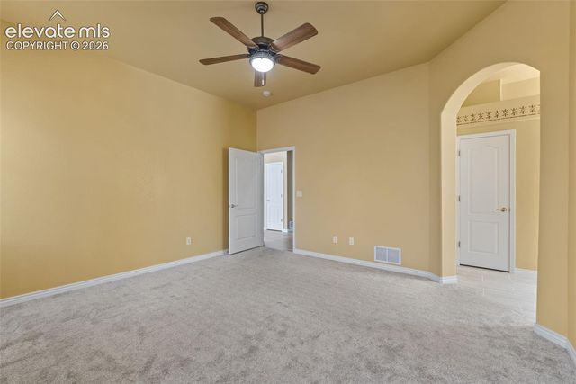 1992 London Carriage Grove, Colorado Springs, CO 80920