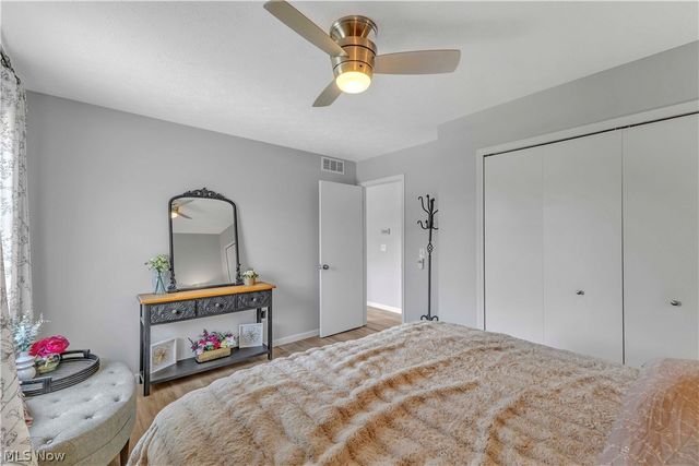 3041 Portsmouth Drive, Brunswick, OH 44212