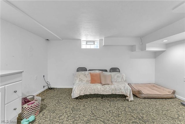 3041 Portsmouth Drive, Brunswick, OH 44212