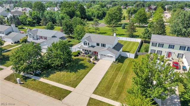 3041 Portsmouth Drive, Brunswick, OH 44212