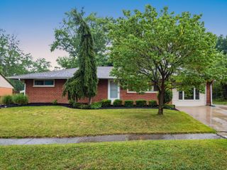 5527 Oslo Drive, Westerville, OH 43081