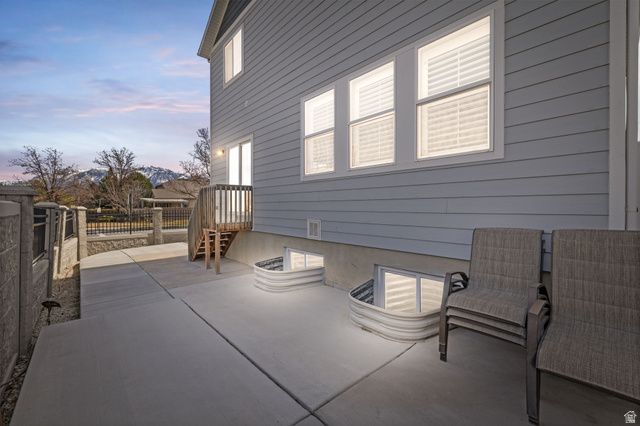 1622 W BECKS BEND LN, South Jordan, UT 84095