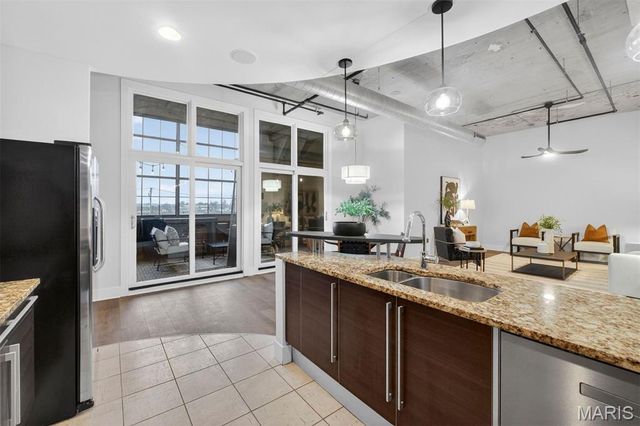 4100 Forest Park Avenue 319, St Louis, MO 63108