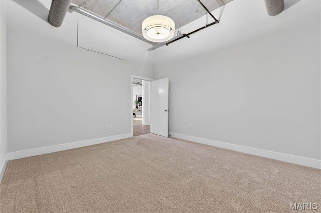 4100 Forest Park Avenue 319, St Louis, MO 63108