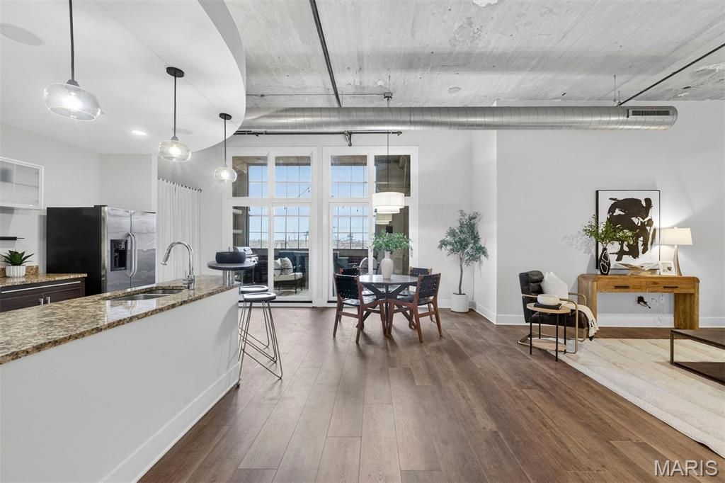 4100 Forest Park Avenue 319, St Louis, MO 63108