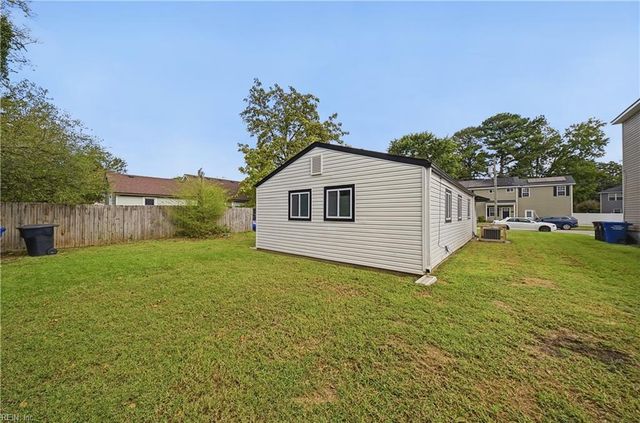 1908 Roanoke AVE, Portsmouth, VA 23704