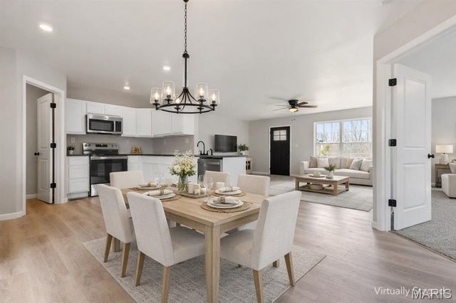 23 Timberline Drive, Moscow Mills, MO 63362