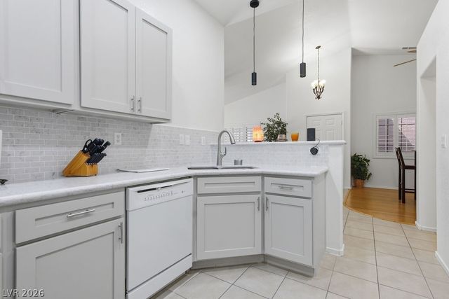 601 Painted Cloud Place, Las Vegas, NV 89144