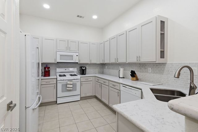 601 Painted Cloud Place, Las Vegas, NV 89144