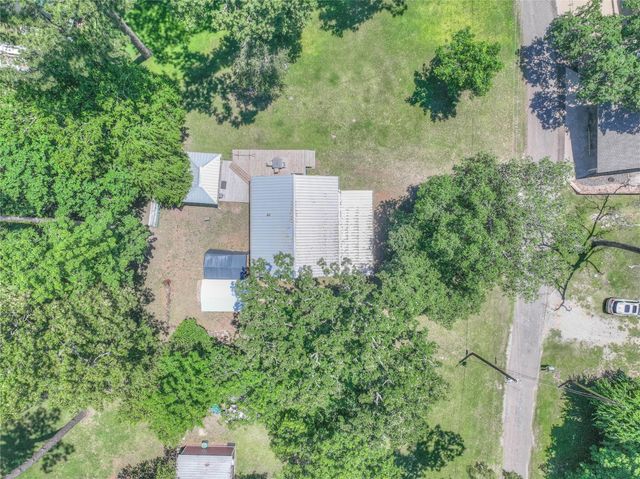 272 Sassafras Drive, Trinity, TX 75862
