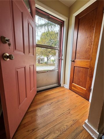 141 East Avenue, Syracuse, NY 13224