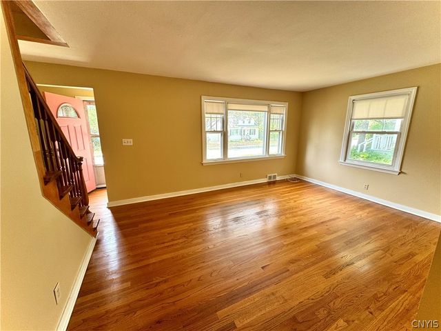 141 East Avenue, Syracuse, NY 13224