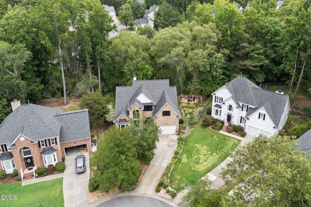 211 Forest Brook Drive, Cary, NC 27519