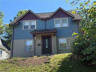 19151 Genesee Road, Euclid, OH 44117