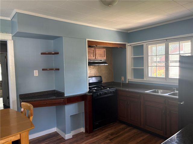 37 Bennett Avenue, Irondequoit, NY 14609