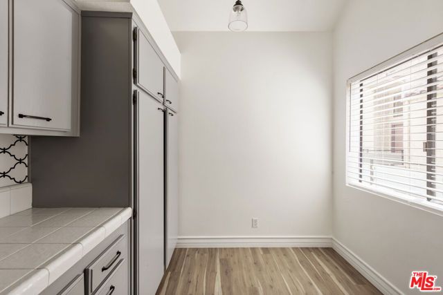 1900 Vine Street 403, Los Angeles, CA 90068