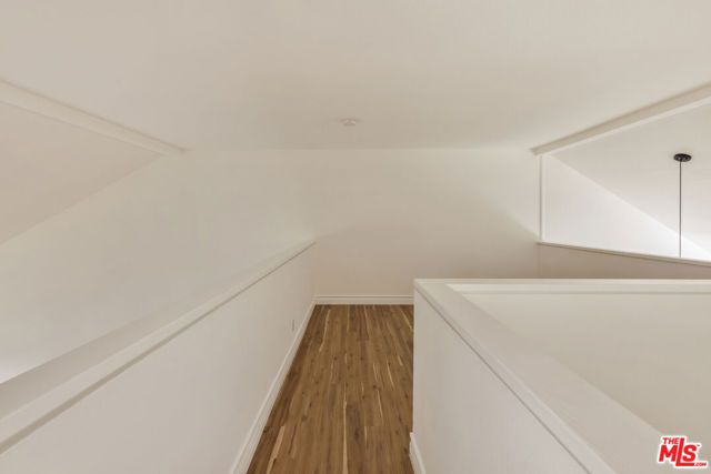 1900 Vine Street 403, Los Angeles, CA 90068