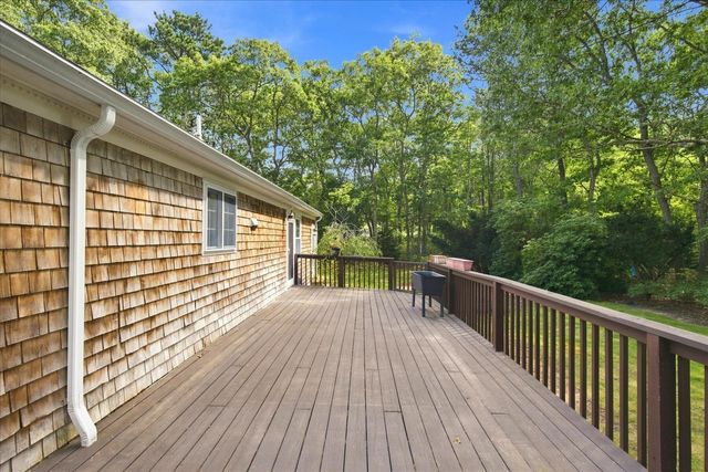 114 Carriage Lane, Barnstable, MA 02630