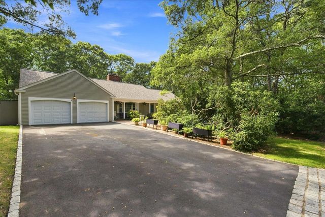 114 Carriage Lane, Barnstable, MA 02630