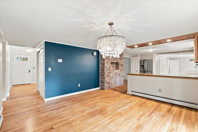 114 Carriage Lane, Barnstable, MA 02630