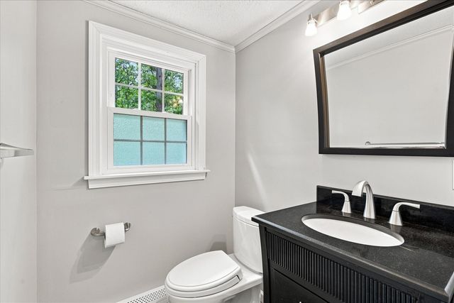 114 Carriage Lane, Barnstable, MA 02630