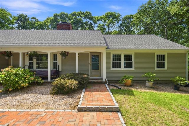 114 Carriage Lane, Barnstable, MA 02630