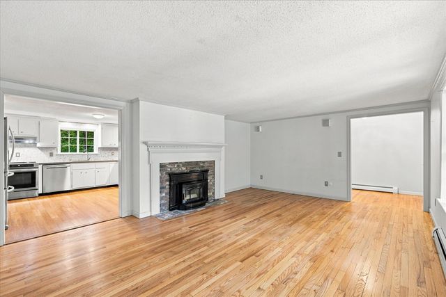 114 Carriage Lane, Barnstable, MA 02630