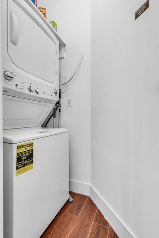 1900 N Bayshore Dr 604, Miami, FL 33132