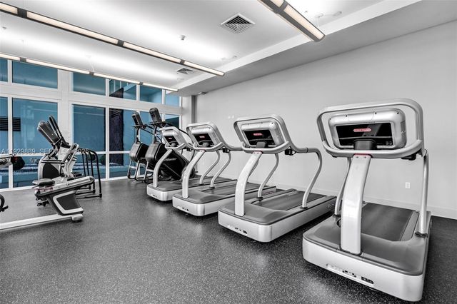 1900 N Bayshore Dr 604, Miami, FL 33132