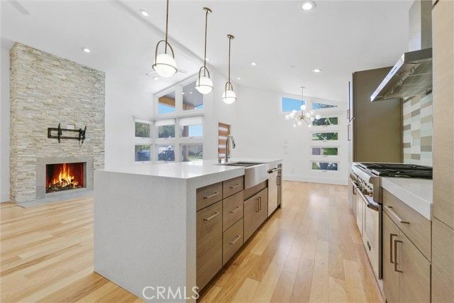 12057 Alberta, Culver City, CA 90230