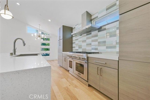 12057 Alberta, Culver City, CA 90230