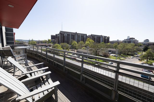 1900 12th Ave S Apt 408, Nashville, TN 37203
