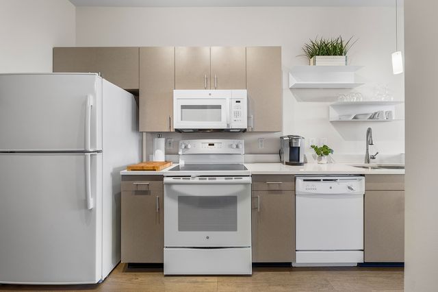 1900 12th Ave S Apt 408, Nashville, TN 37203