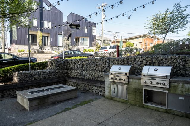 1900 12th Ave S Apt 408, Nashville, TN 37203