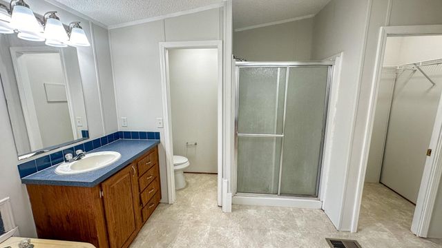 11758 E Old Oak Trail, Willis, TX 77378