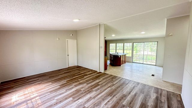 11758 E Old Oak Trail, Willis, TX 77378