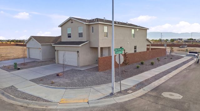 1268 Sage Street SW, Albuquerque, NM 87121