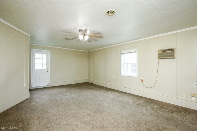 1276 Prospect Street, Barberton, OH 44203