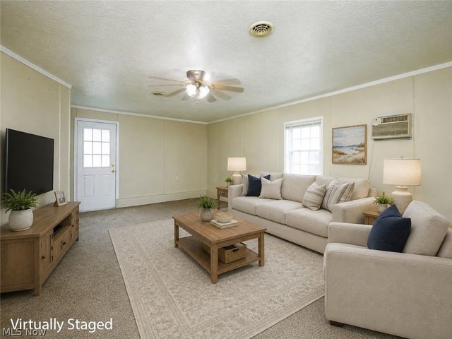 1276 Prospect Street, Barberton, OH 44203