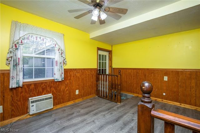 1276 Prospect Street, Barberton, OH 44203