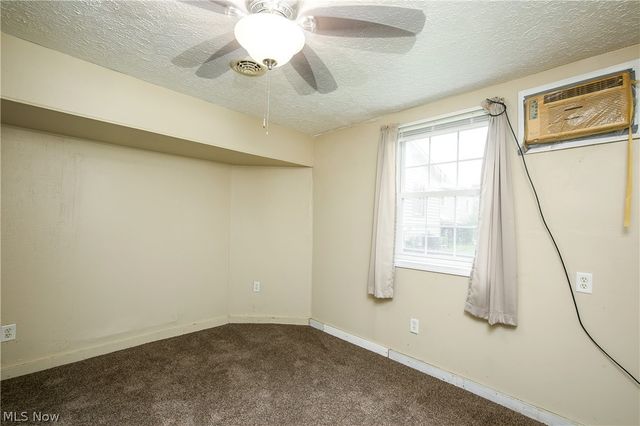 1276 Prospect Street, Barberton, OH 44203
