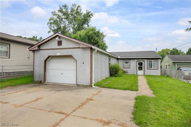 1276 Prospect Street, Barberton, OH 44203