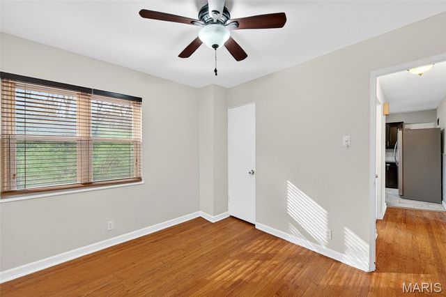 9518 Anchorage Lane, St Louis, MO 63126