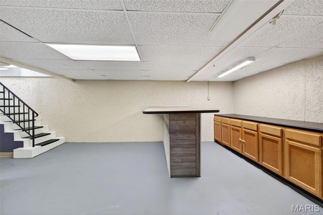 9518 Anchorage Lane, St Louis, MO 63126