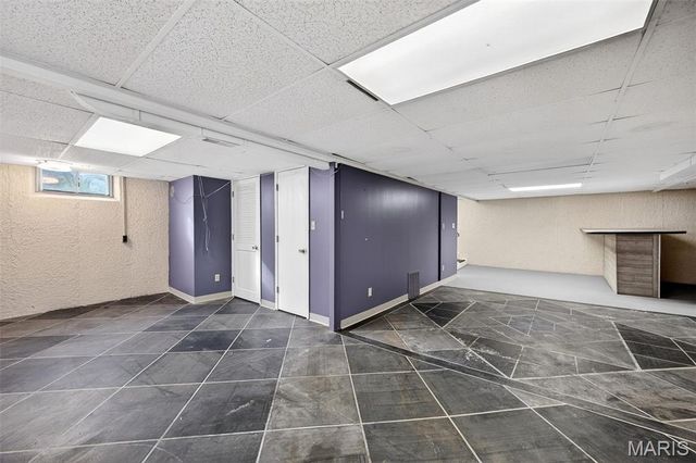 9518 Anchorage Lane, St Louis, MO 63126