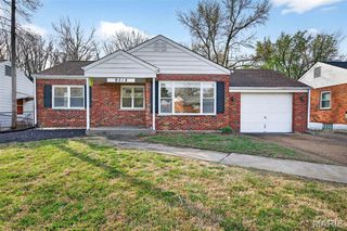 9518 Anchorage Lane, St Louis, MO 63126